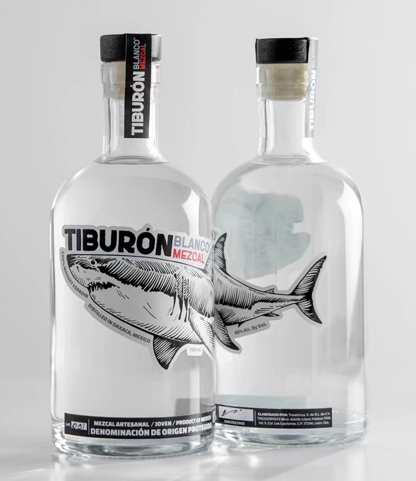 2 Botellas Tiburón Blanco Mezcal